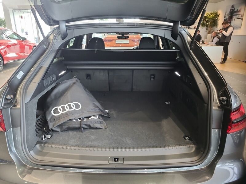 More views of Audi A6 Avant