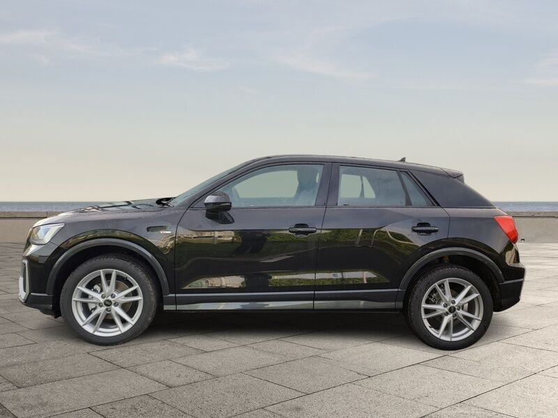 More views of Audi Q2