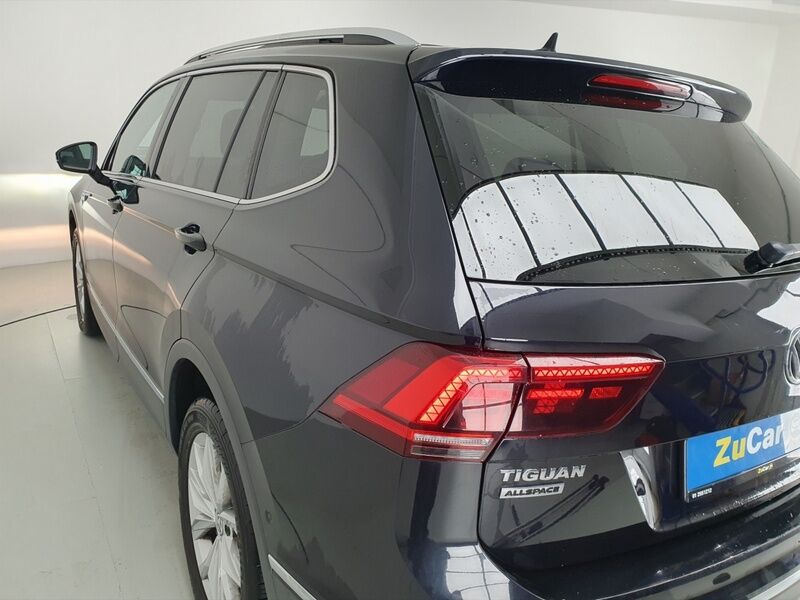 More views of Volkswagen Tiguan Allspace