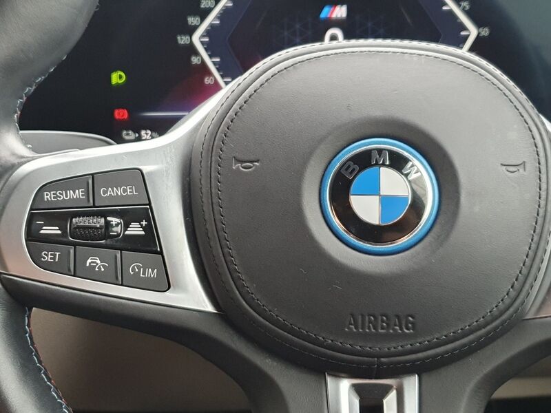 More views of BMW i4