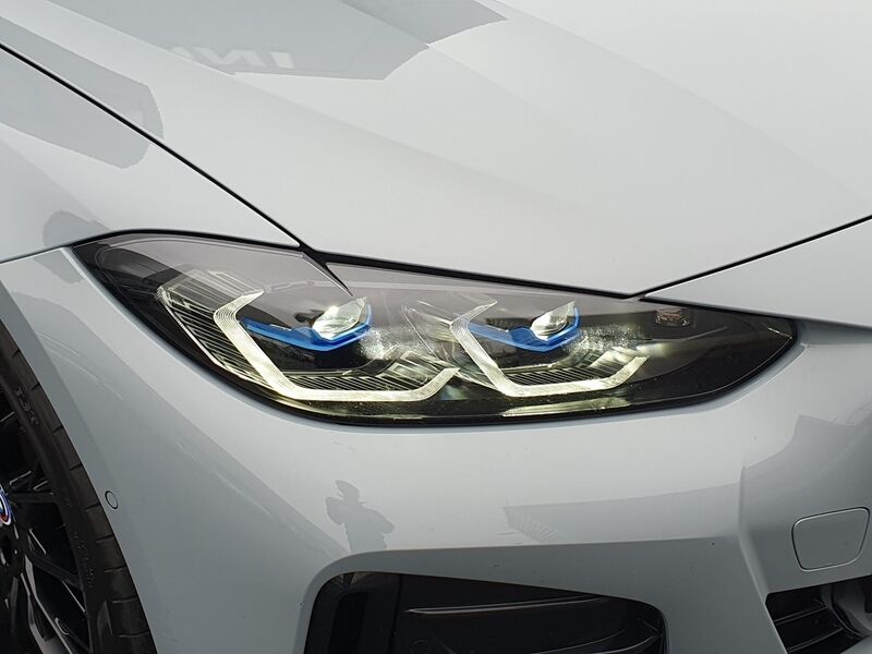 More views of BMW i4