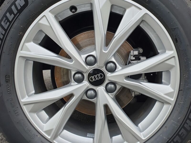 More views of Audi Q3