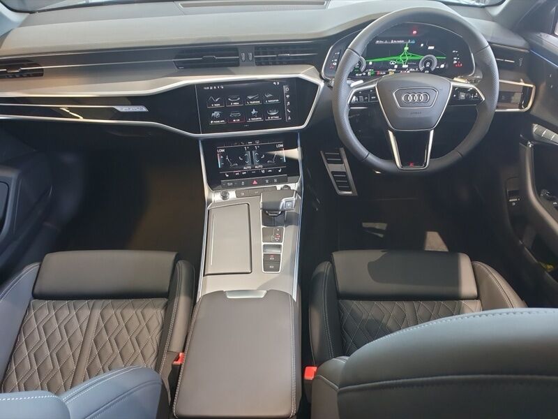 More views of Audi A6 Avant