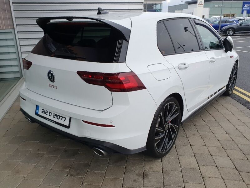 More views of Volkswagen Golf