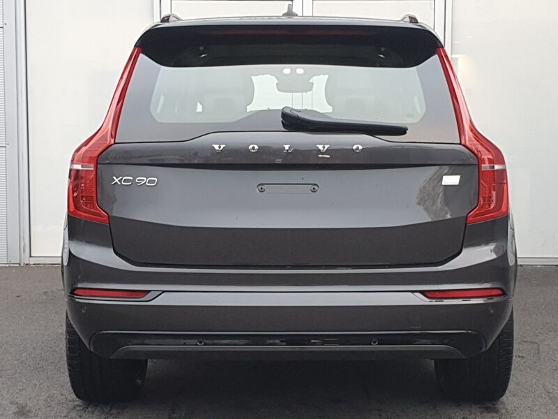 More views of Volvo XC90