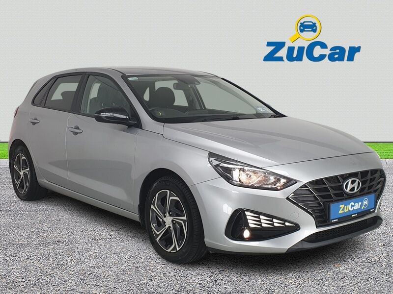 More views of Hyundai i30