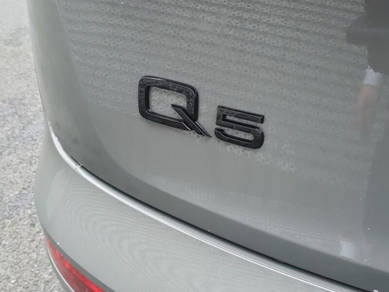 More views of Audi Q5