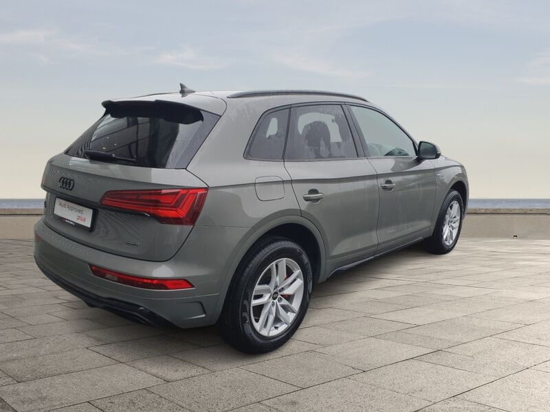 More views of Audi Q5