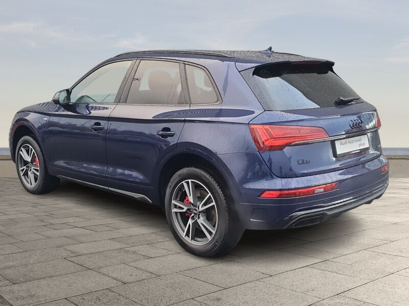 More views of Audi Q5