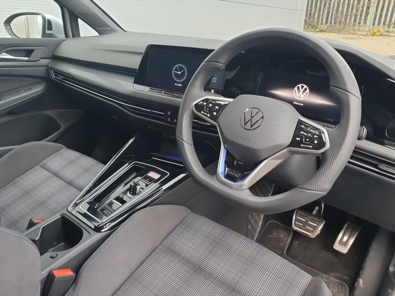 More views of Volkswagen Golf