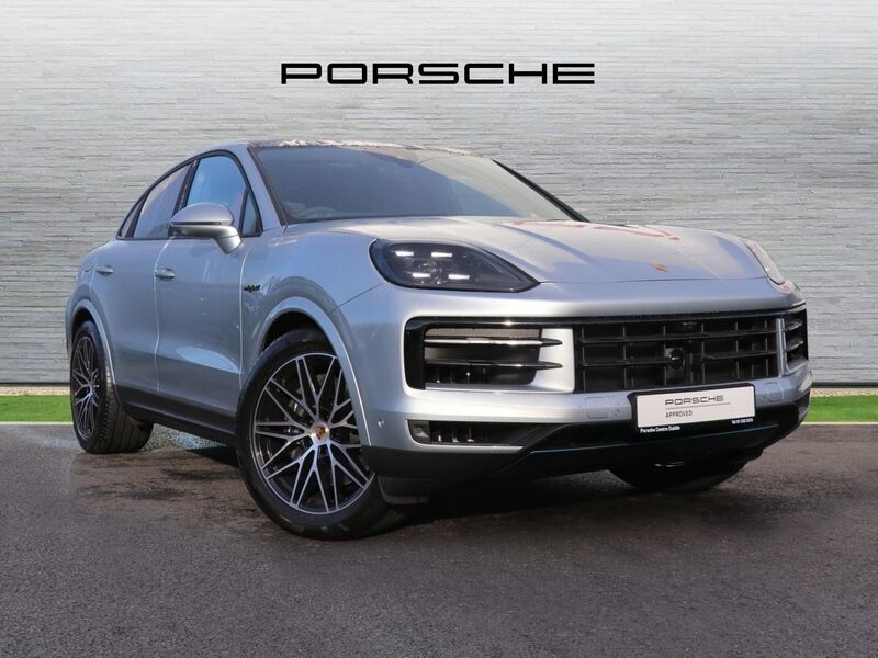 More views of Porsche Cayenne