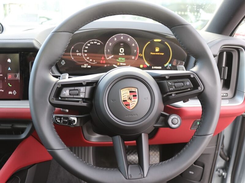 More views of Porsche Cayenne