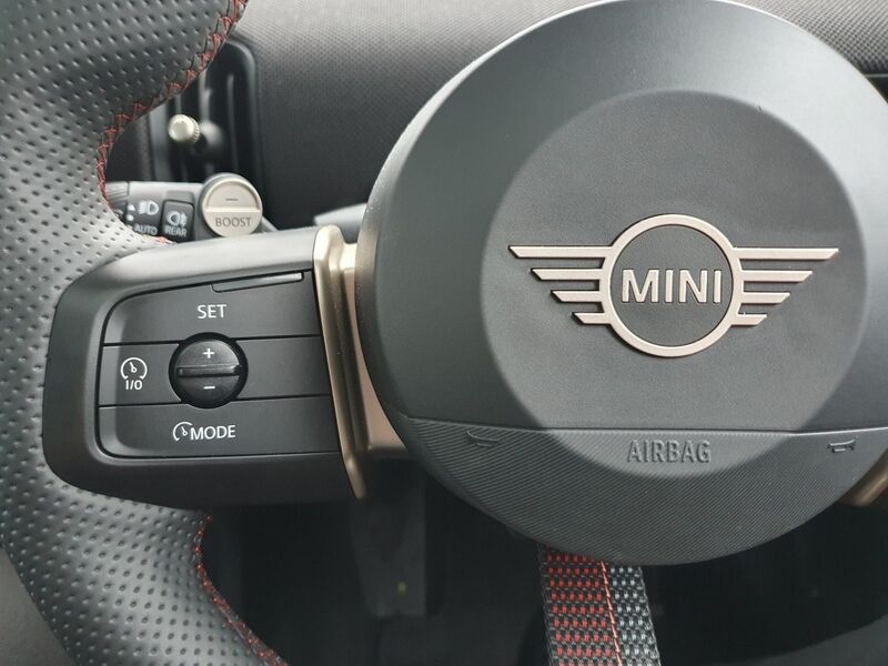 More views of MINI Hatch