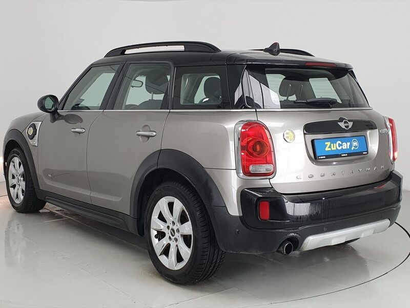 More views of MINI COUNTRYMAN