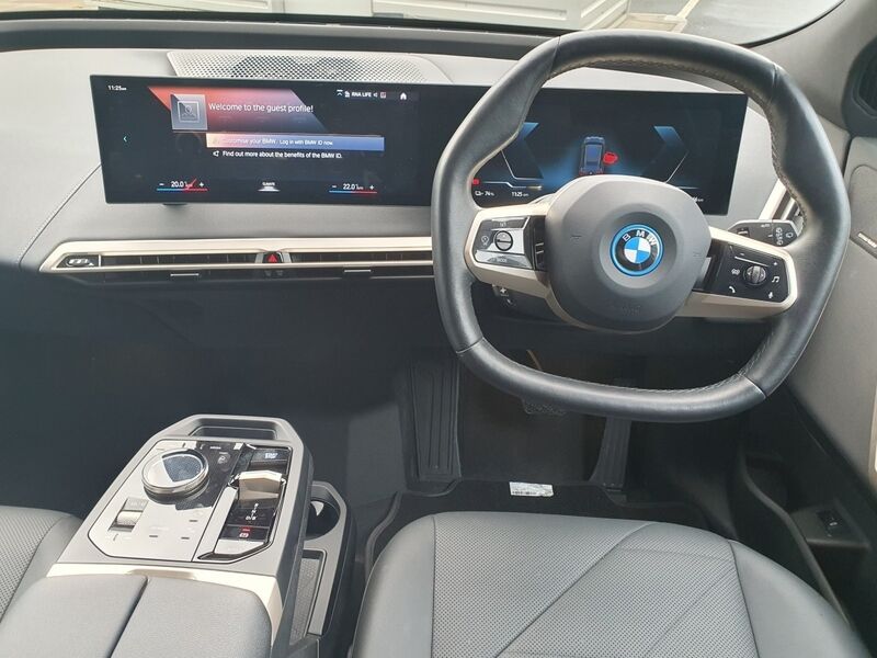 More views of BMW iX