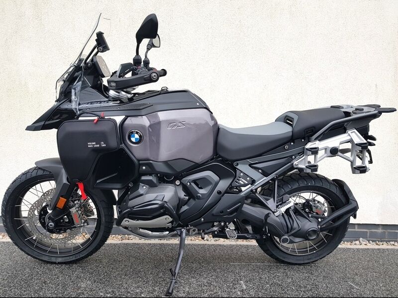 More views of BMW R 1300 GS