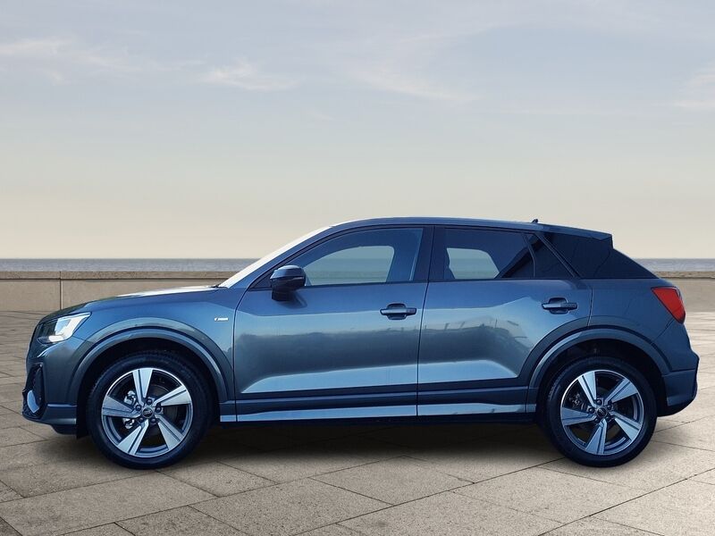 More views of Audi Q2