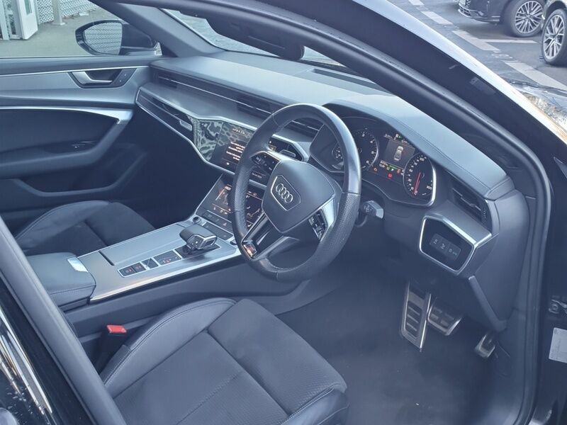 More views of Audi A6