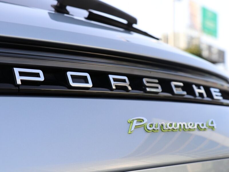 More views of Porsche Panamera