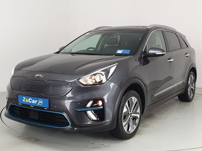 More views of Kia Niro