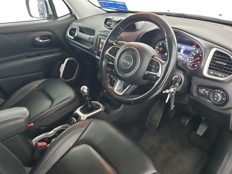 More views of Jeep Renegade