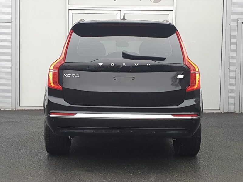 More views of Volvo XC90