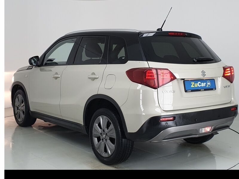 More views of Suzuki Vitara