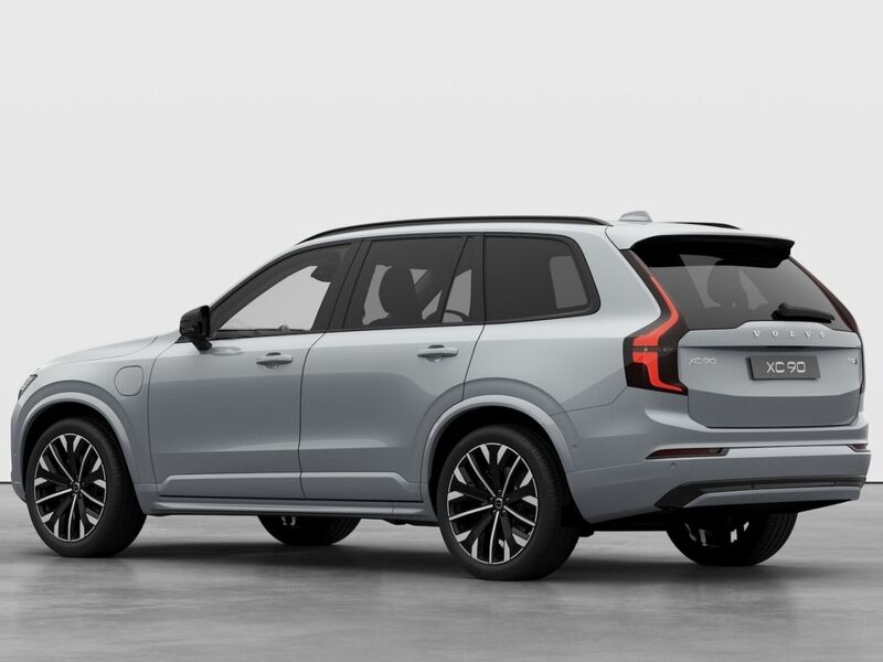 More views of Volvo XC90