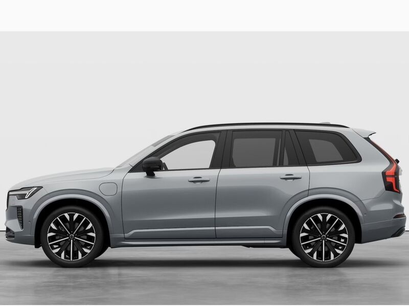 More views of Volvo XC90