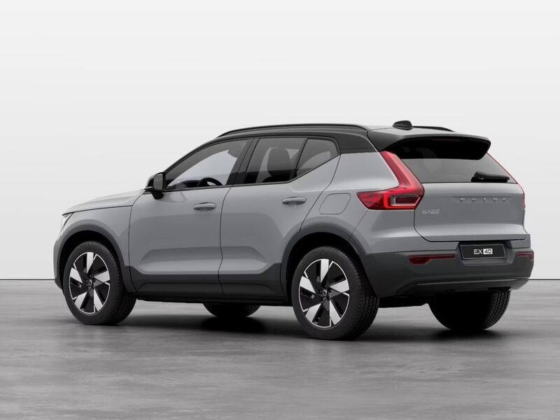 More views of Volvo XC40