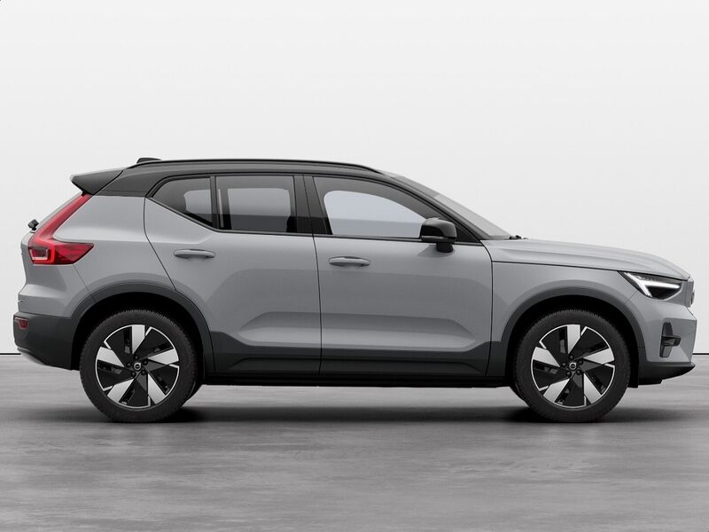 More views of Volvo XC40