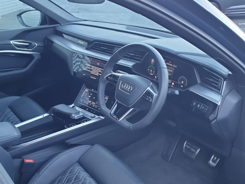 More views of Audi Q8 e-tron