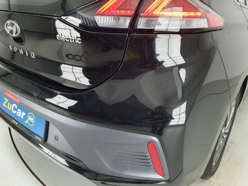 More views of Hyundai Ioniq