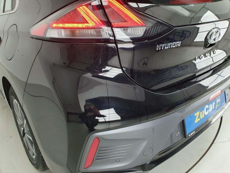 More views of Hyundai Ioniq