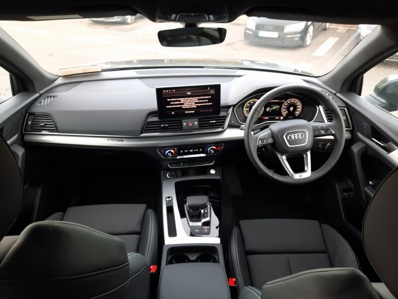 More views of Audi Q5