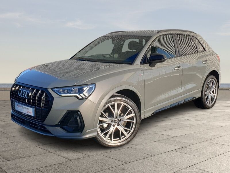 More views of Audi Q3