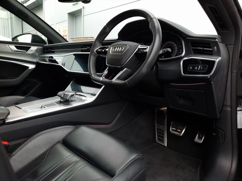 More views of Audi A7