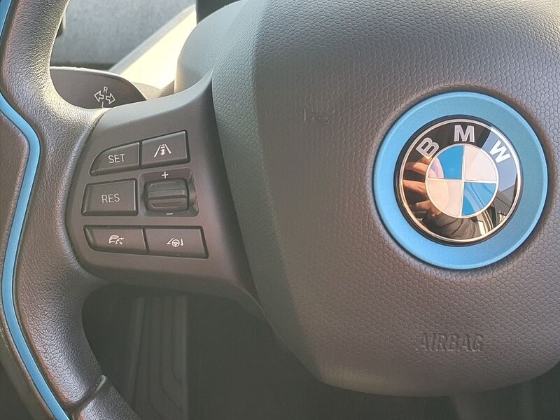 More views of BMW i3