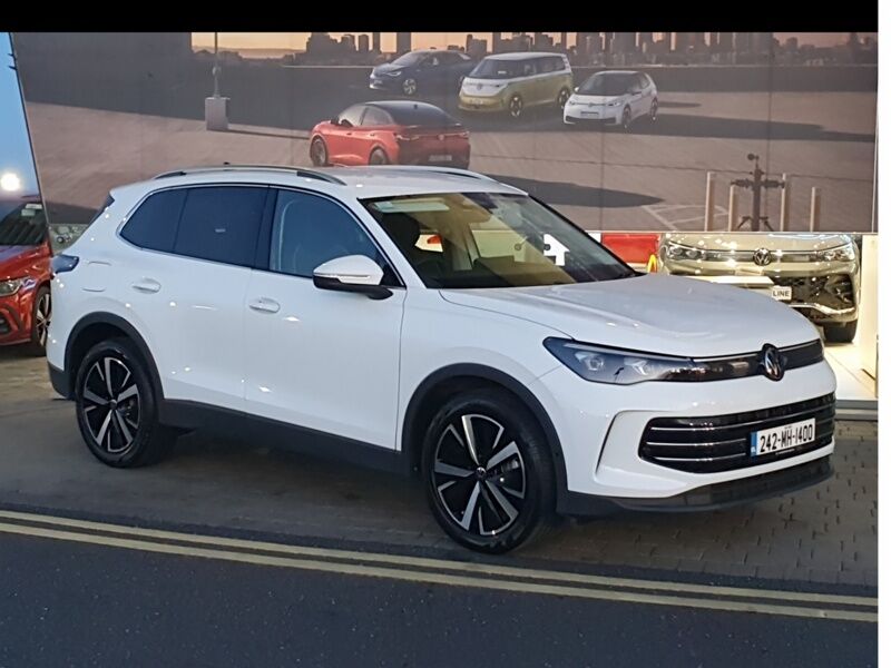 More views of Volkswagen Tiguan