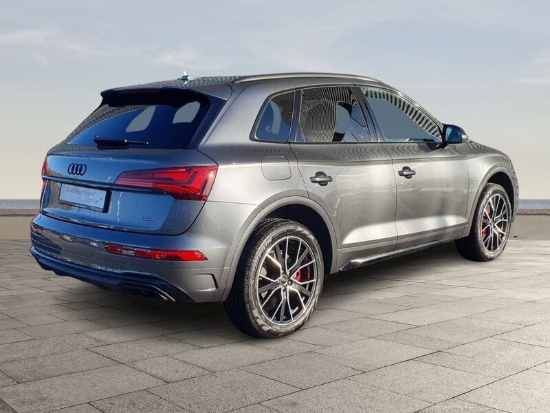 More views of Audi Q5