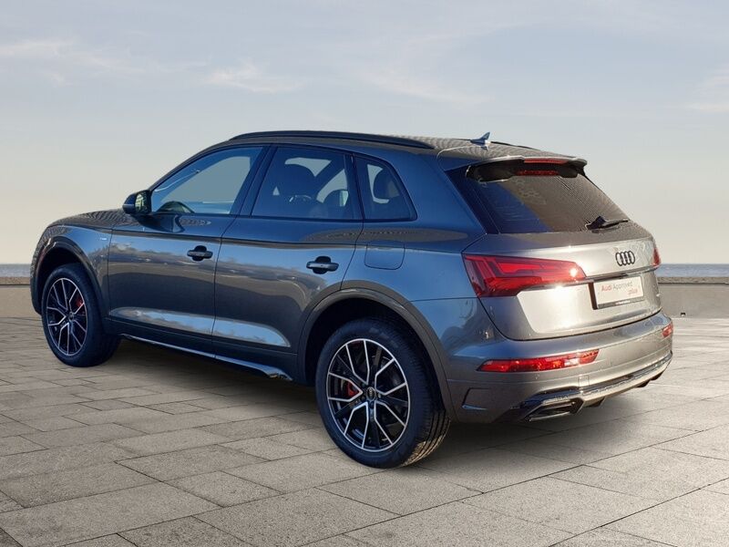 More views of Audi Q5