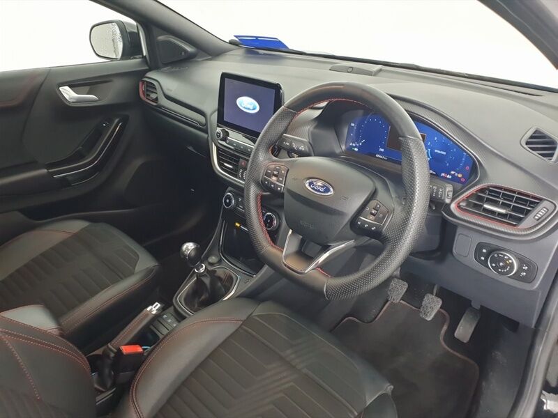 More views of Ford Puma