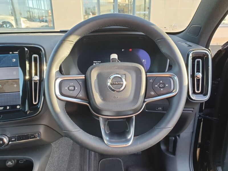 More views of Volvo C40