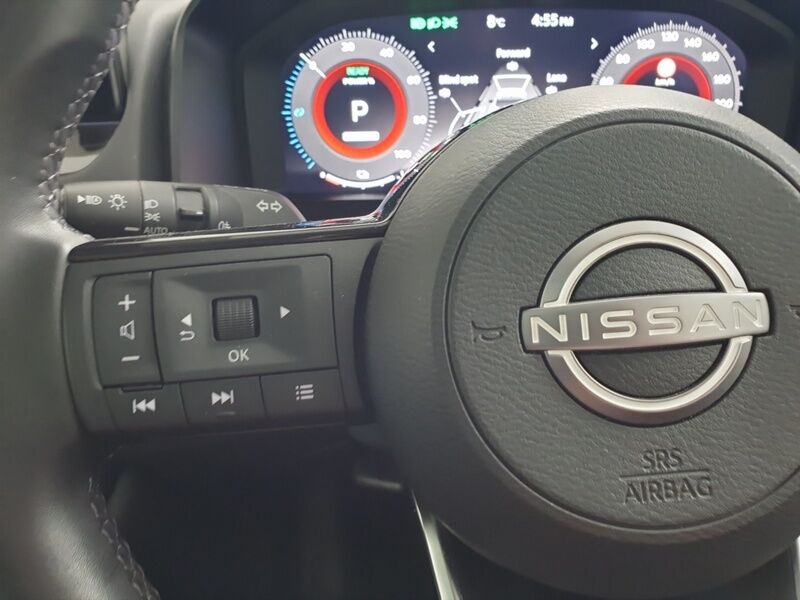 More views of Nissan QASHQAI