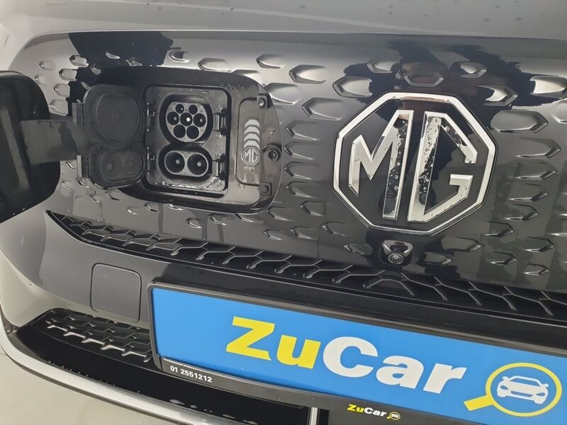 More views of MG ZS