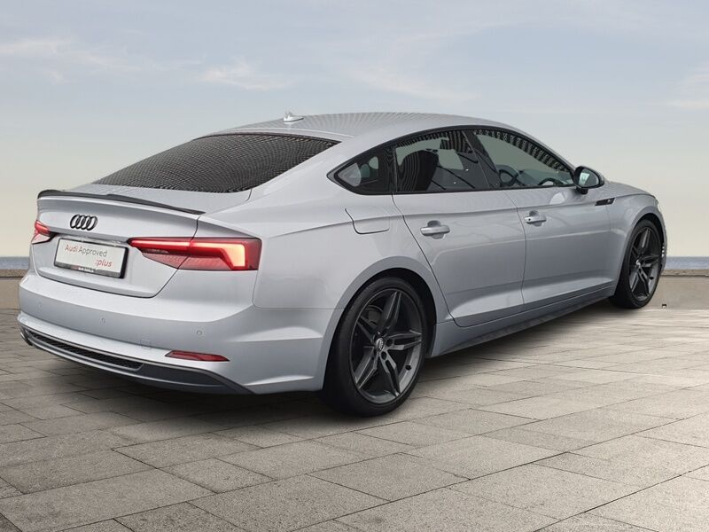 More views of Audi A5