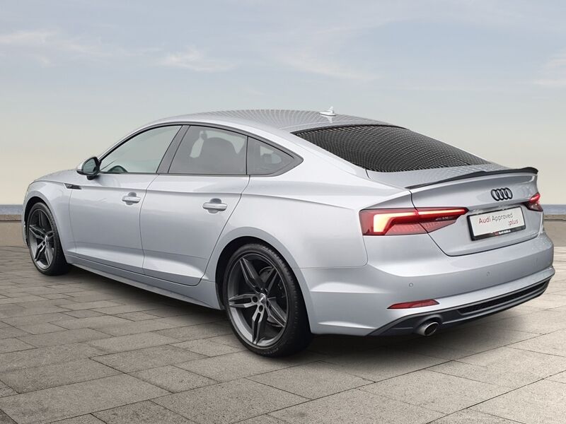 More views of Audi A5