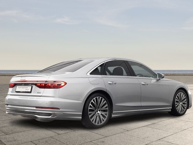 More views of Audi A8