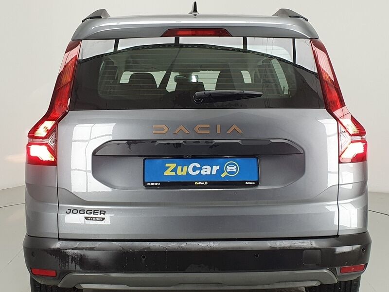 More views of Dacia Jogger