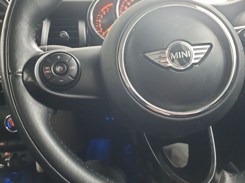 More views of MINI Cooper